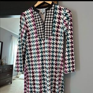 Tracy Negoshian shift dress. XS, but fits like a small.